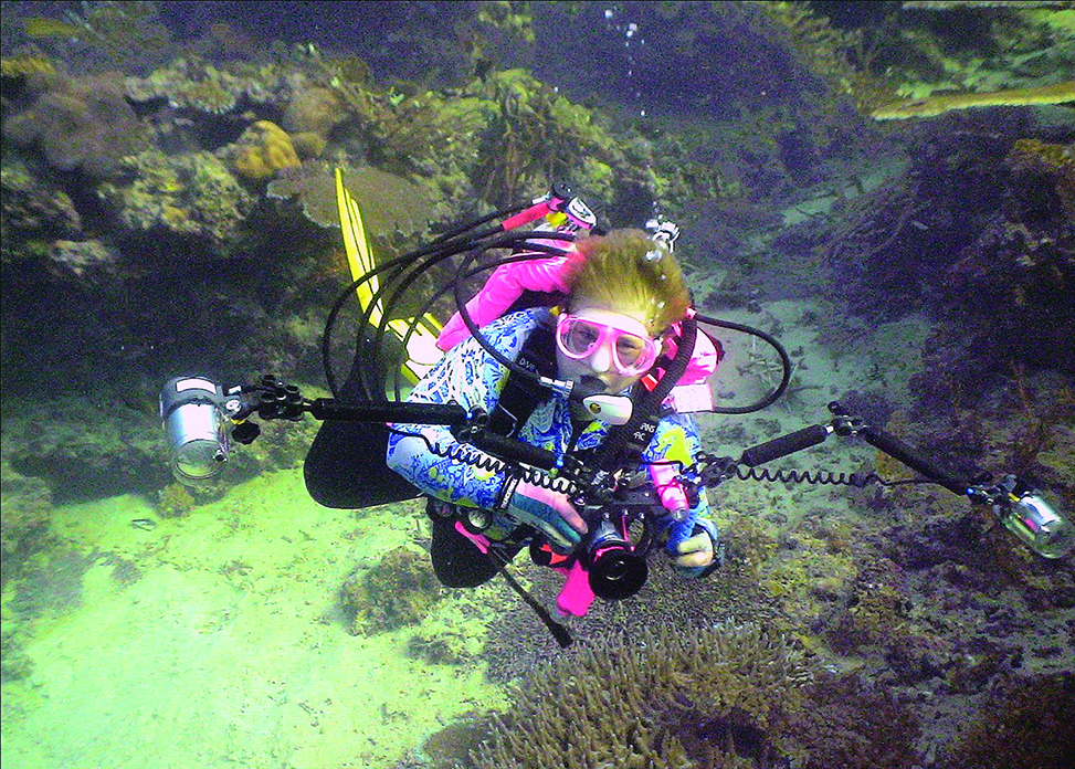 Edie Summey scuba diving